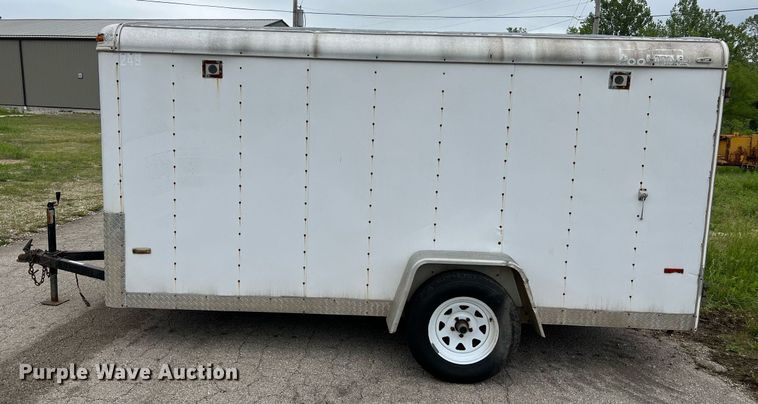 image for item LI9742 2000 Doolittle  enclosed cargo trailer