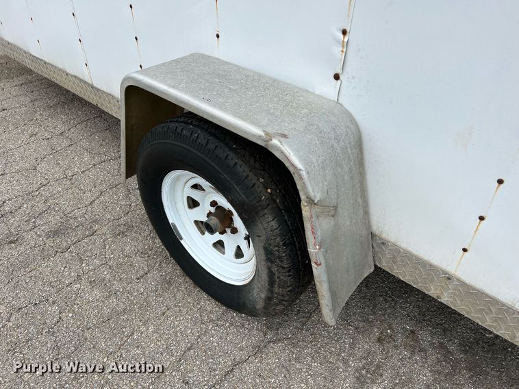 image for item LI9742 2000 Doolittle  enclosed cargo trailer