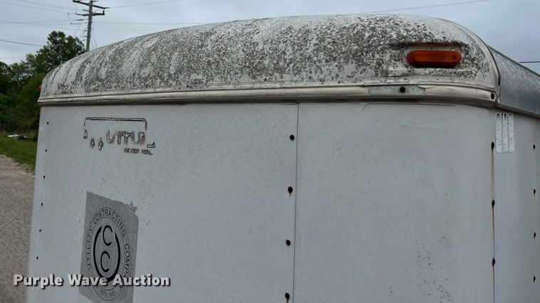 image for item LI9742 2000 Doolittle  enclosed cargo trailer