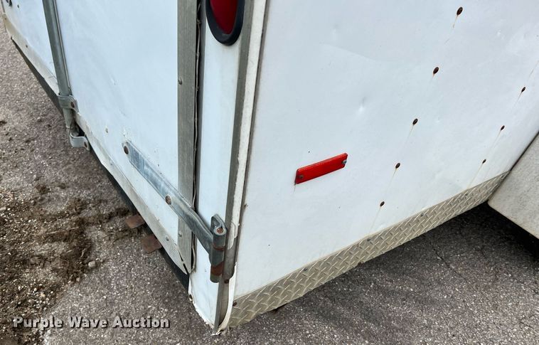 image for item LI9742 2000 Doolittle  enclosed cargo trailer