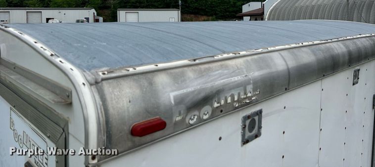 image for item LI9742 2000 Doolittle  enclosed cargo trailer