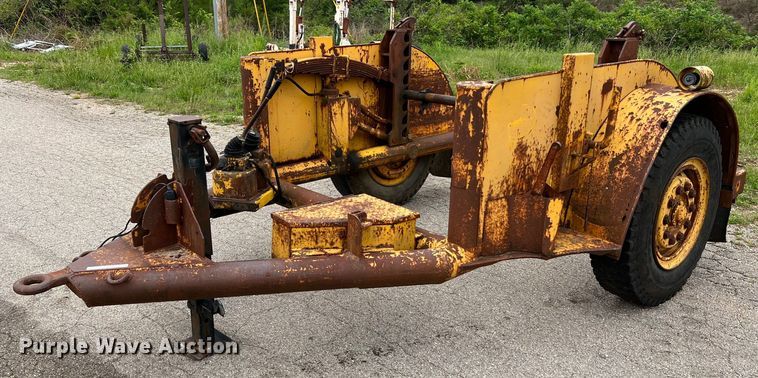 image for item LI9744 1976 Eaton TCR14E  reel trailer