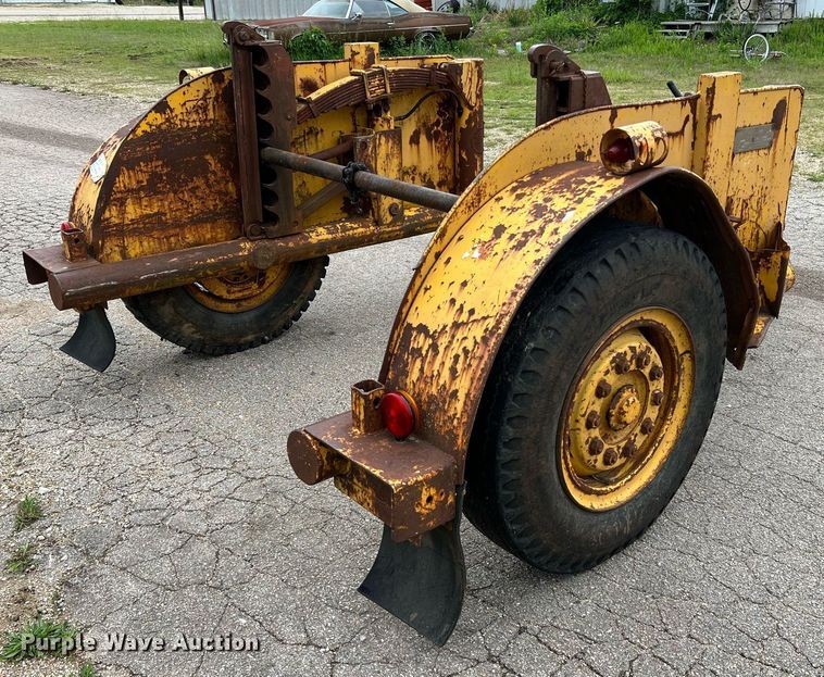 image for item LI9744 1976 Eaton TCR14E  reel trailer