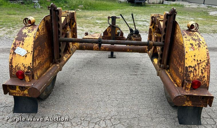 image for item LI9744 1976 Eaton TCR14E  reel trailer