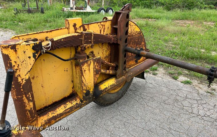 image for item LI9744 1976 Eaton TCR14E  reel trailer