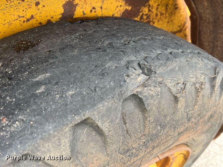 image for item LI9744 1976 Eaton TCR14E  reel trailer