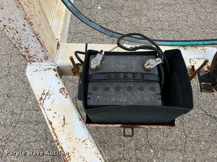 image for item LI9745 Reel trailer