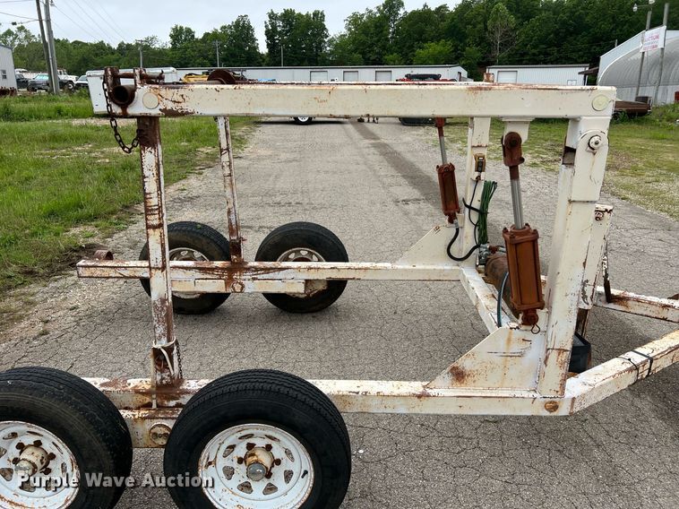 image for item LI9745 Reel trailer