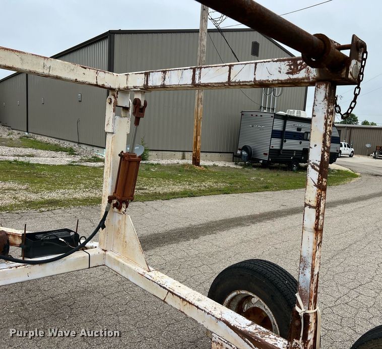 image for item LI9745 Reel trailer