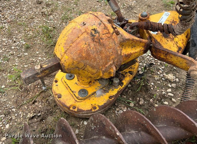 image for item LI9748 Danuser Digger H8200-9  auger head