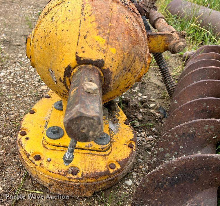 image for item LI9748 Danuser Digger H8200-9  auger head