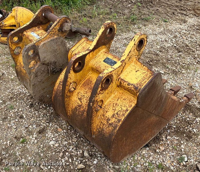 image for item LI9749 (2) backhoe buckets