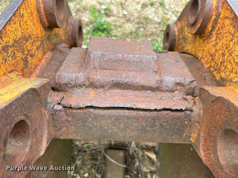 image for item LI9750 (4) backhoe buckets