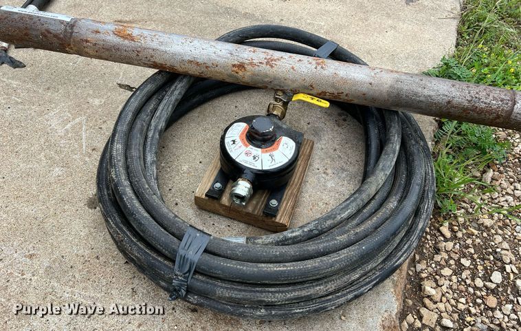 image for item LI9757 (2) piercing tools