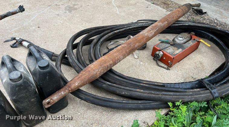 image for item LI9757 (2) piercing tools