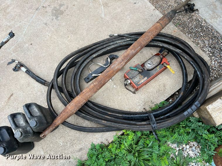 image for item LI9757 (2) piercing tools