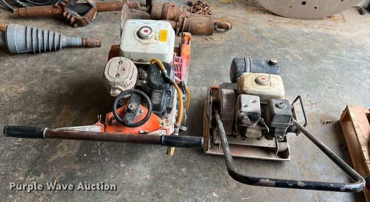 image for item LI9758 Concrete equipment