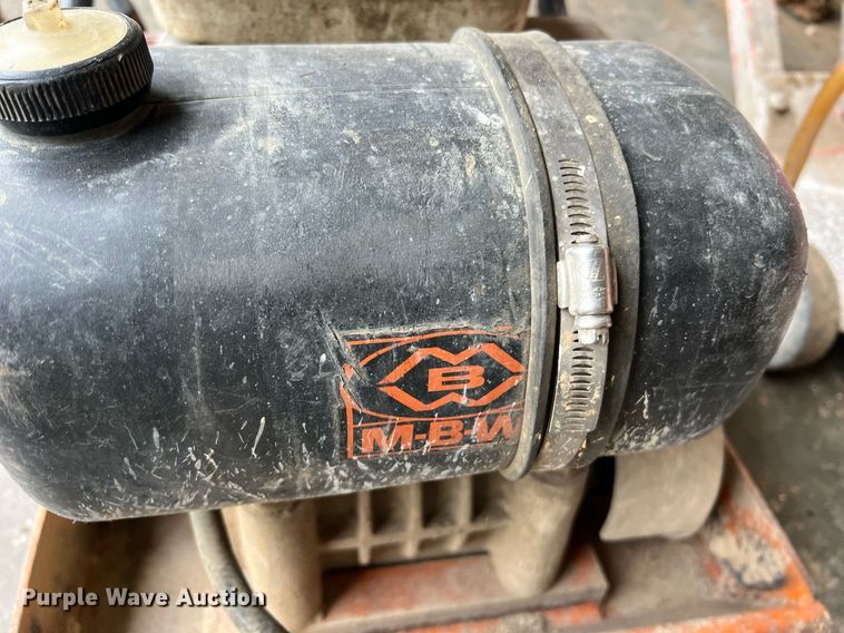 image for item LI9758 Concrete equipment