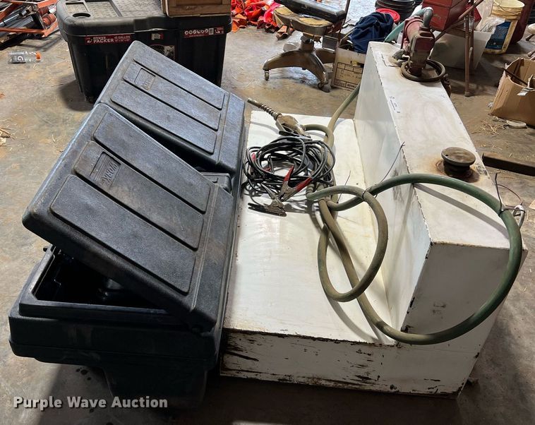 image for item LI9761 Automotive accessories