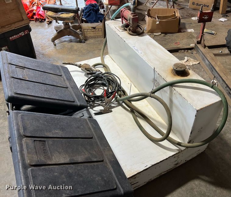 image for item LI9761 Automotive accessories