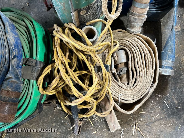 image for item LI9762 (4) pumps