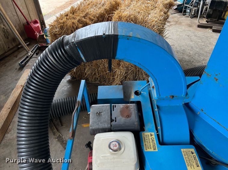 image for item LI9764 Goossen BCG-2  bale chopper