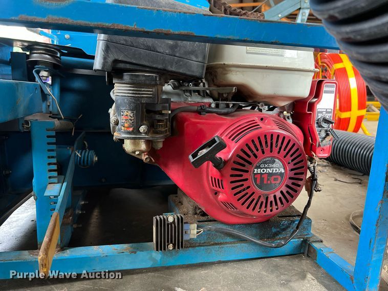 image for item LI9764 Goossen BCG-2  bale chopper