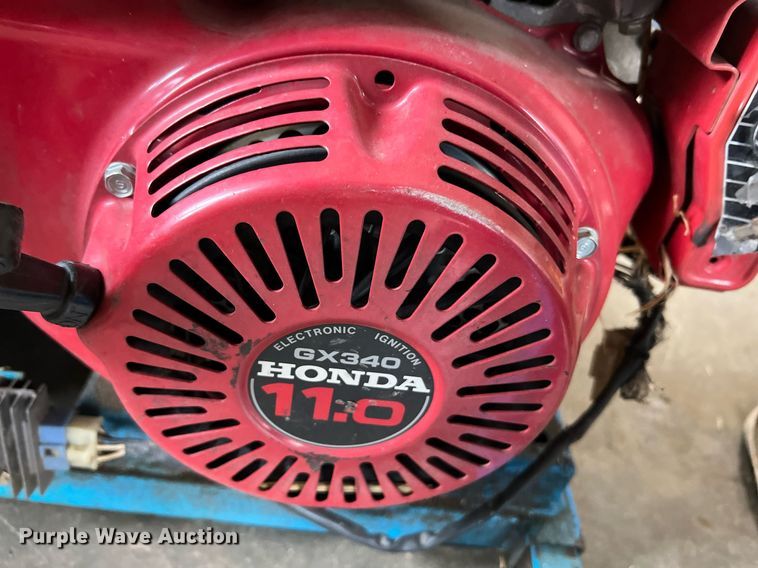 image for item LI9764 Goossen BCG-2  bale chopper