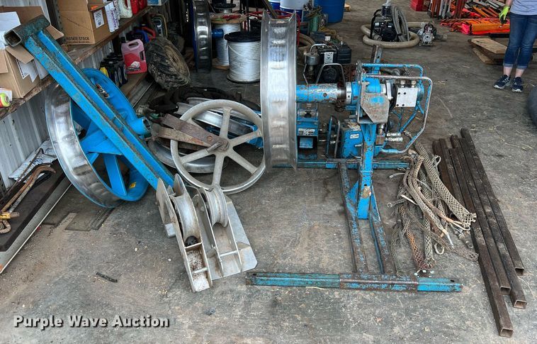 image for item LI9765 (2) Condux International pipe pullers