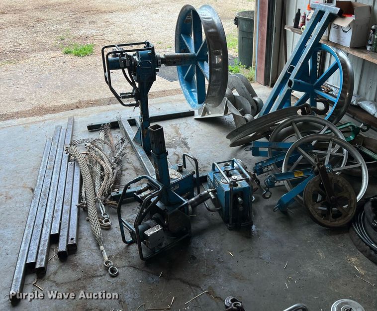 image for item LI9765 (2) Condux International pipe pullers