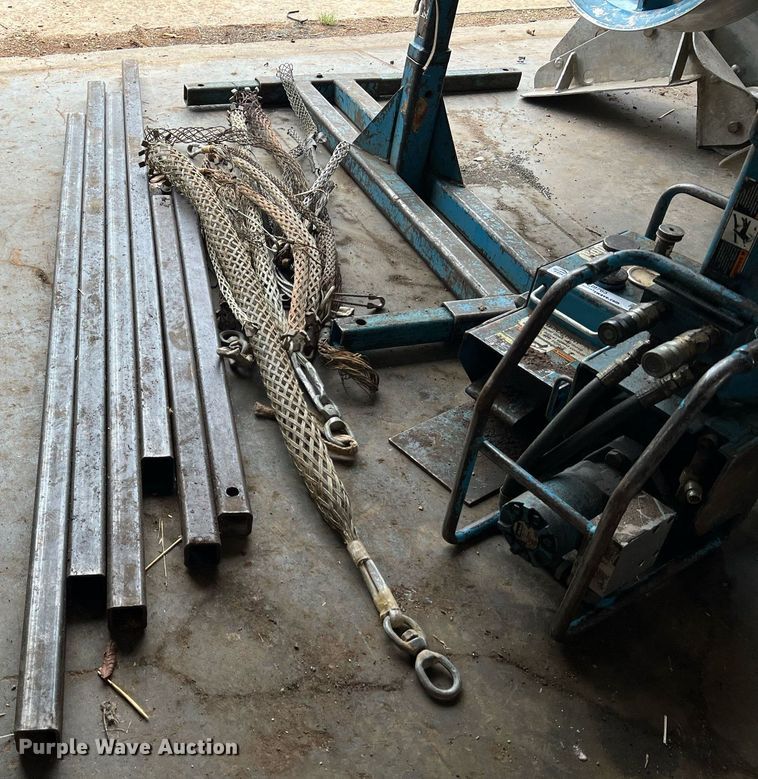 image for item LI9765 (2) Condux International pipe pullers