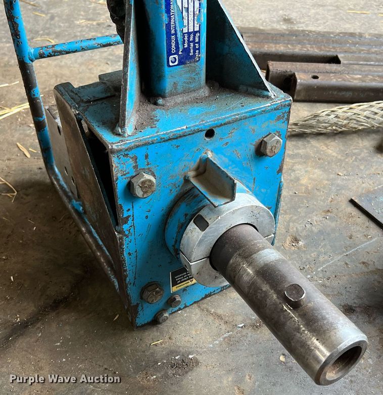 image for item LI9765 (2) Condux International pipe pullers