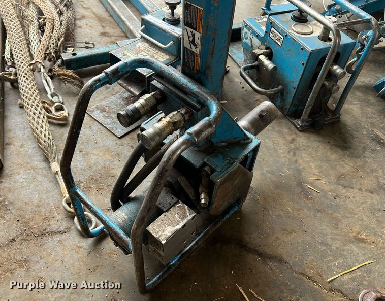 image for item LI9765 (2) Condux International pipe pullers