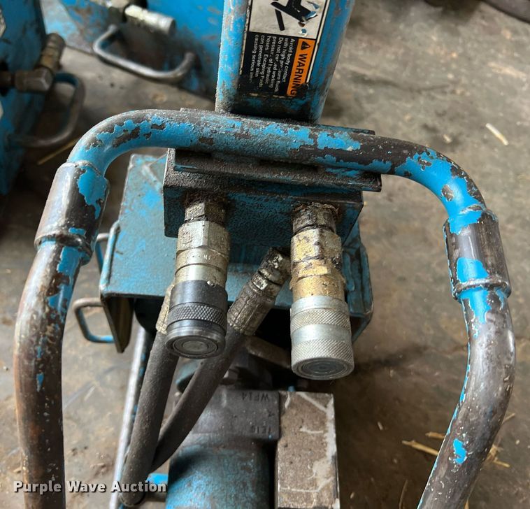 image for item LI9765 (2) Condux International pipe pullers