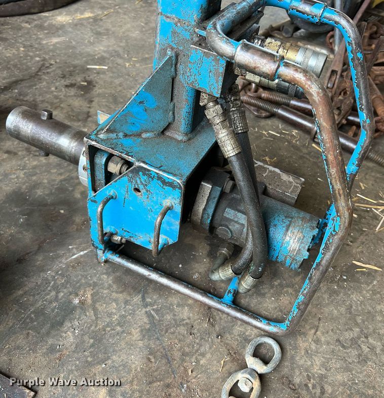 image for item LI9765 (2) Condux International pipe pullers