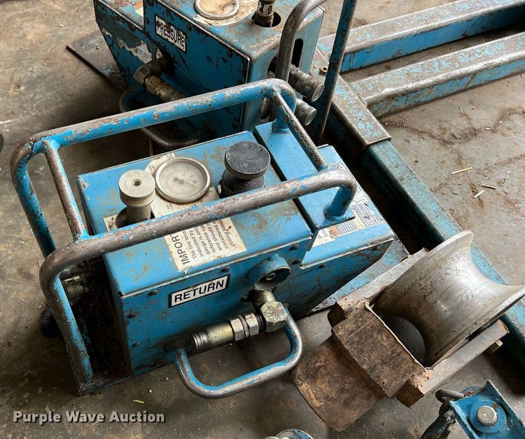 image for item LI9765 (2) Condux International pipe pullers