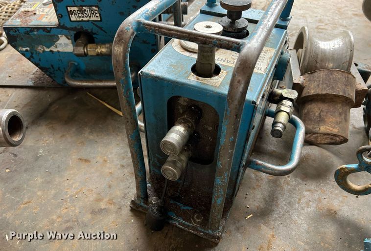 image for item LI9765 (2) Condux International pipe pullers