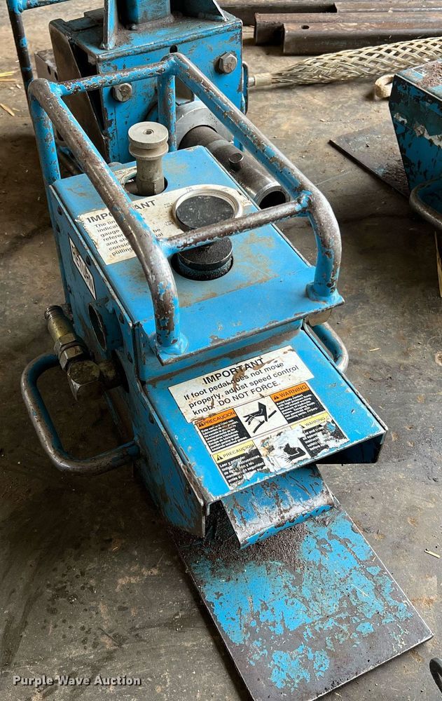 image for item LI9765 (2) Condux International pipe pullers