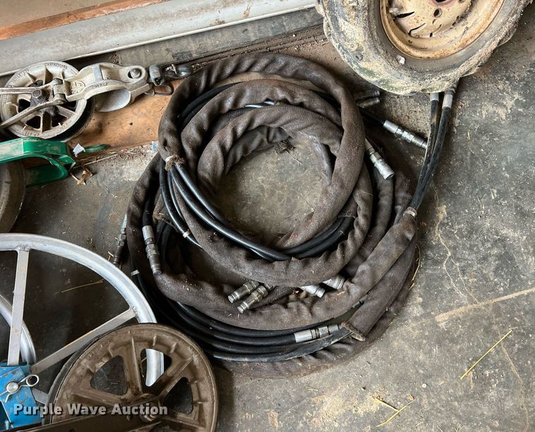 image for item LI9765 (2) Condux International pipe pullers