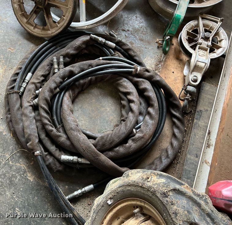 image for item LI9765 (2) Condux International pipe pullers