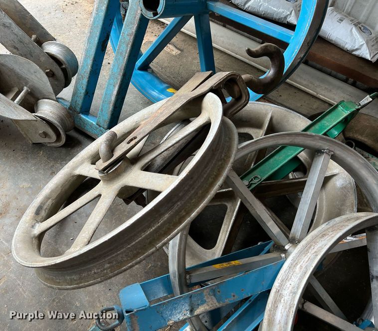 image for item LI9765 (2) Condux International pipe pullers