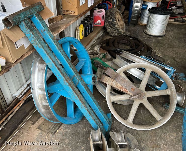 image for item LI9765 (2) Condux International pipe pullers