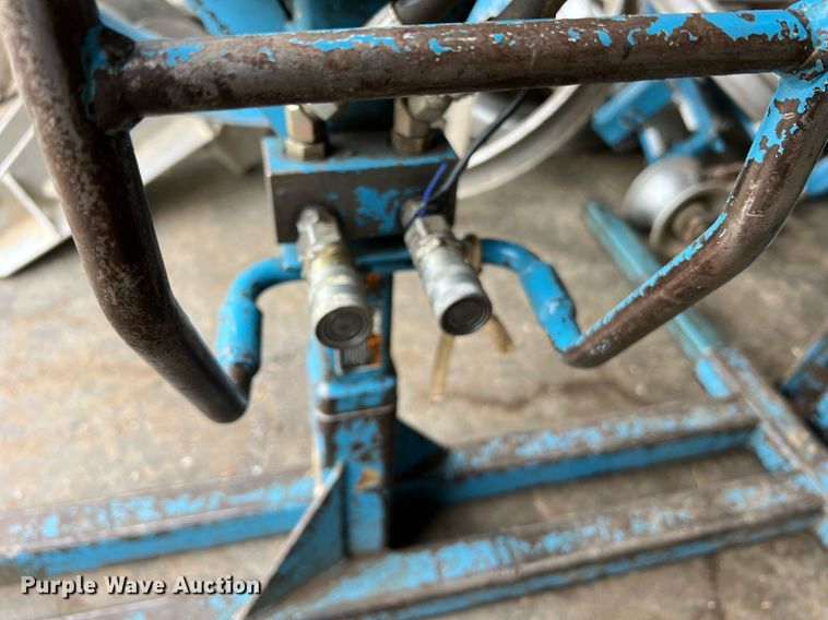 image for item LI9765 (2) Condux International pipe pullers