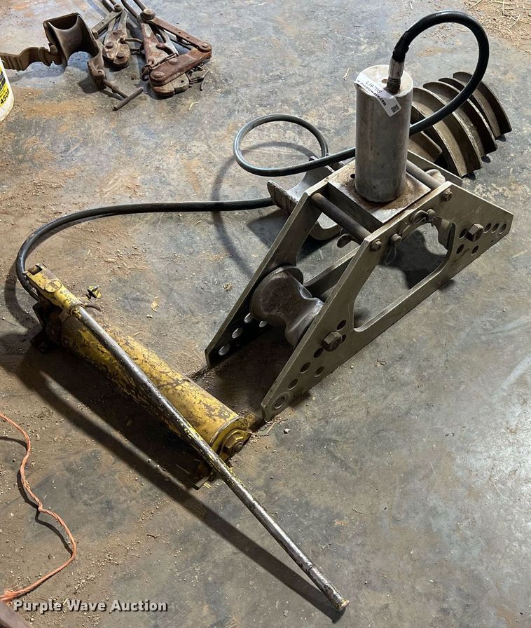 image for item LI9766 Greenlee  pipe bender