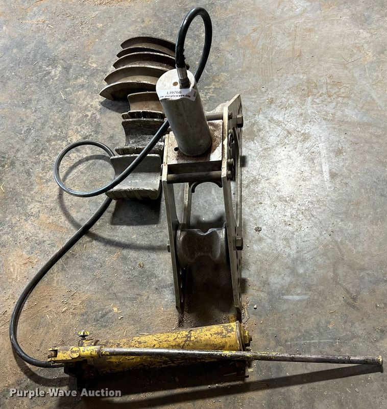 image for item LI9766 Greenlee  pipe bender