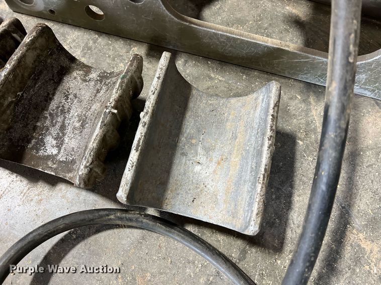 image for item LI9766 Greenlee  pipe bender