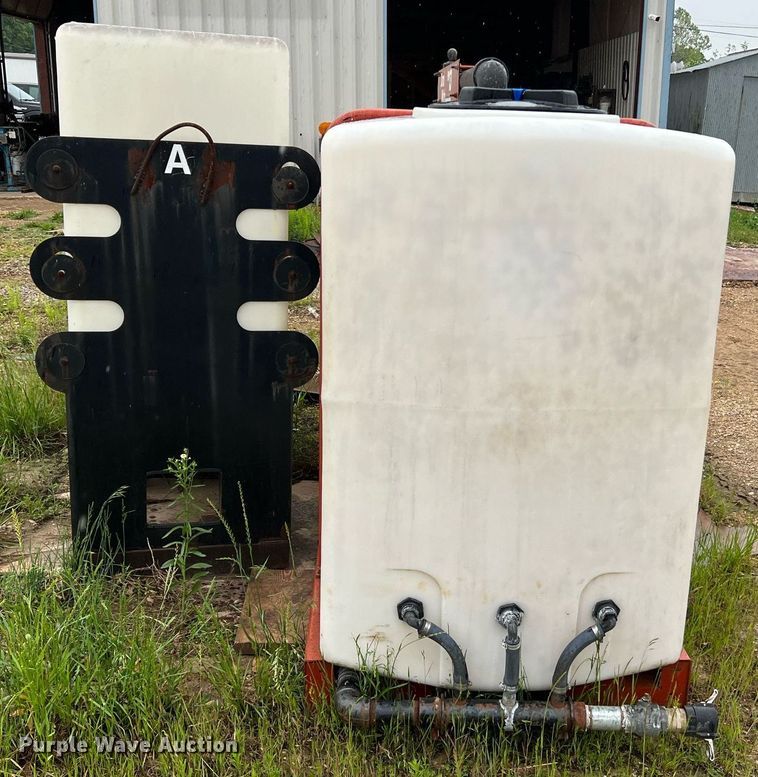 image for item LI9769 (2) fluid mixing system poly tanks