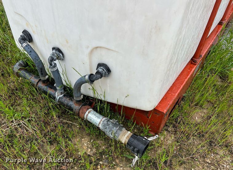 image for item LI9769 (2) fluid mixing system poly tanks