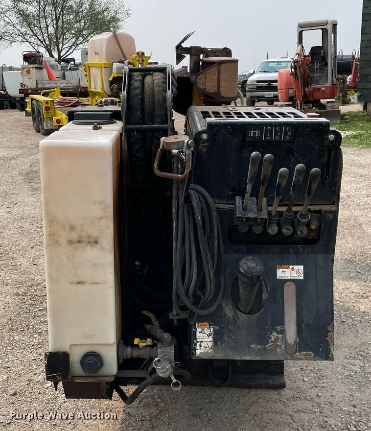 image for item LJ9675 2008 Vermeer D7X11 Series II  directional boring unit