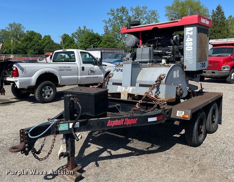 image for item LJ9716 2005 Asphalt Zipper AZ-480HD  cold planer